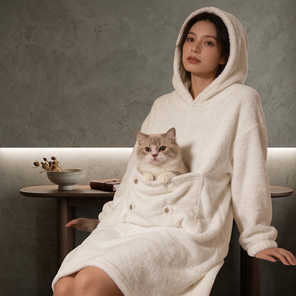 Cozy Pouch Pet Oversized Hoodie – Kangaroo Pocket Cat Carrier Loungewear Dress for Snuggling